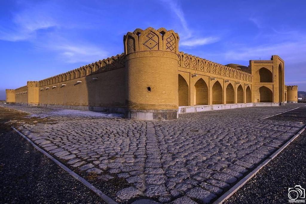 Abbasi Caravansary (Maadar Shaah)